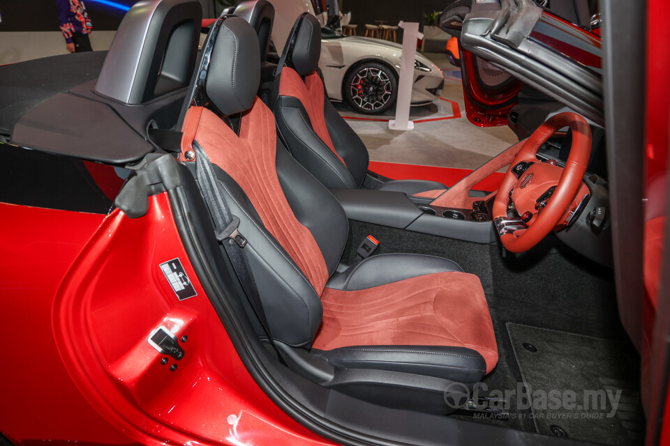 MG Cyberster Mk1 (2024) Interior