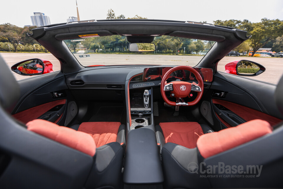 MG Cyberster Mk1 (2024) Interior
