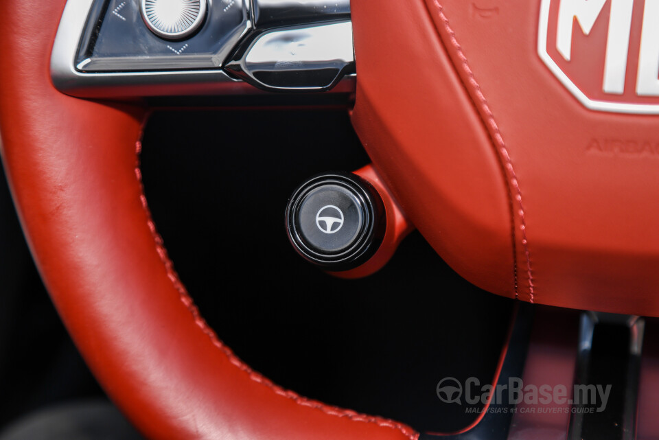 MG Cyberster Mk1 (2024) Interior
