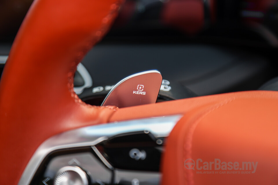 MG Cyberster Mk1 (2024) Interior