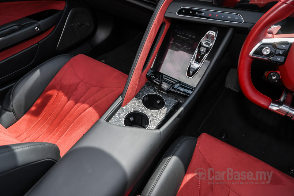 MG Cyberster Mk1 (2024) Interior
