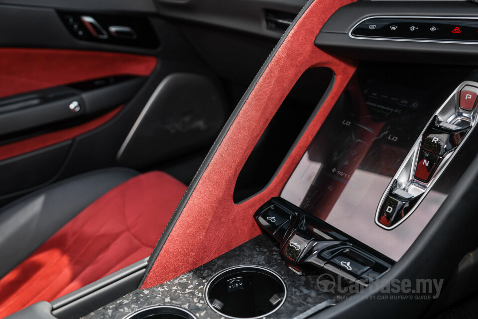 MG Cyberster Mk1 (2024) Interior