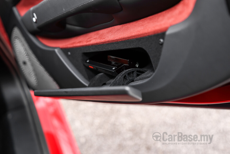 MG Cyberster Mk1 (2024) Interior