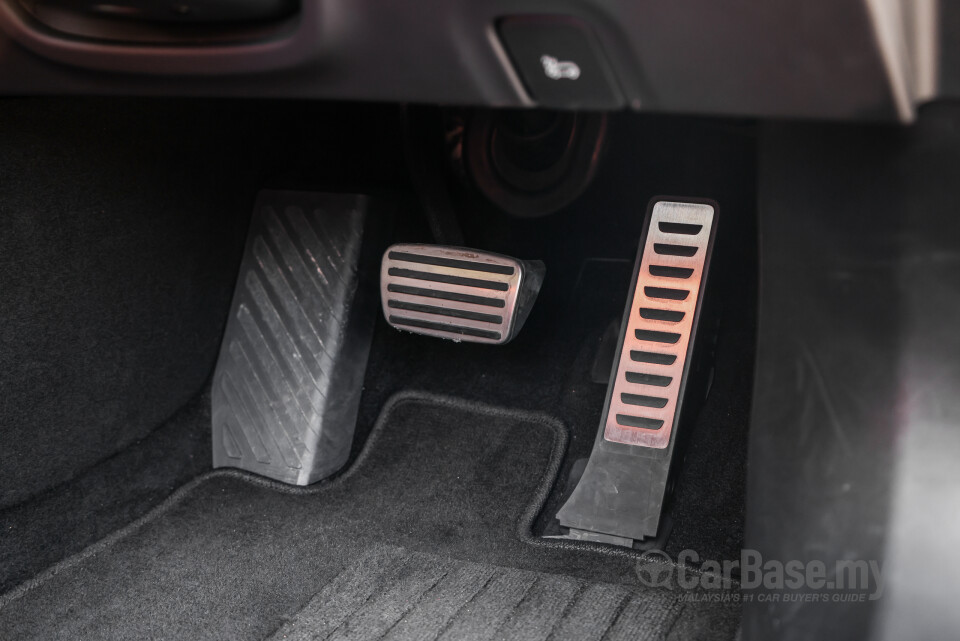 MG Cyberster Mk1 (2024) Interior