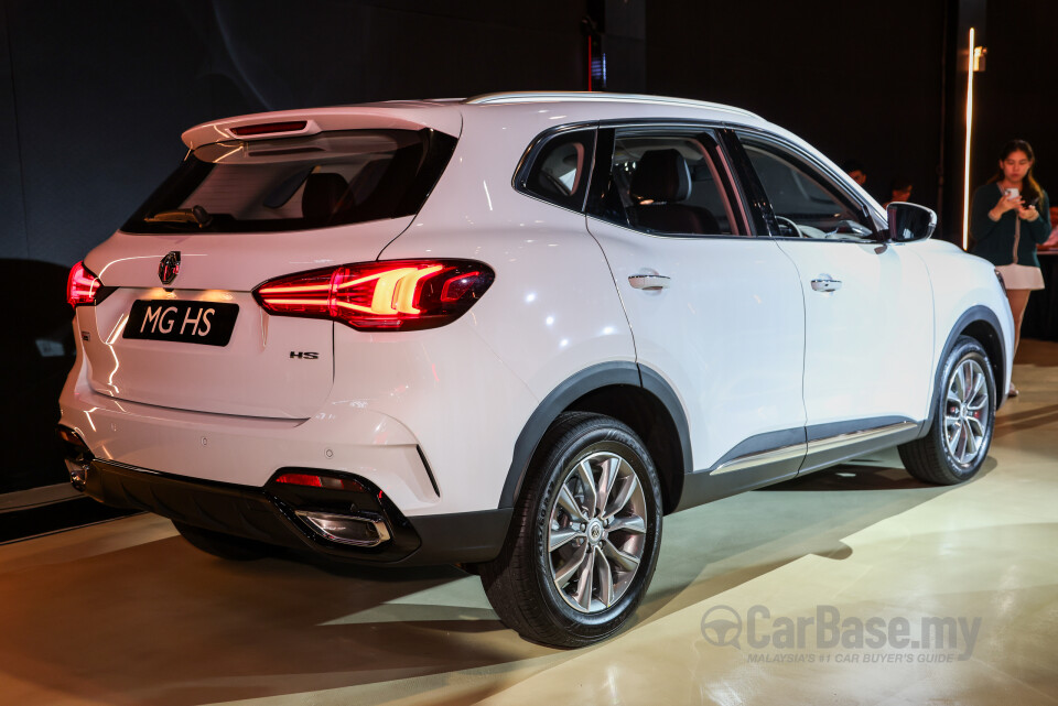 MG HS Mk1 Facelift (2024) Exterior