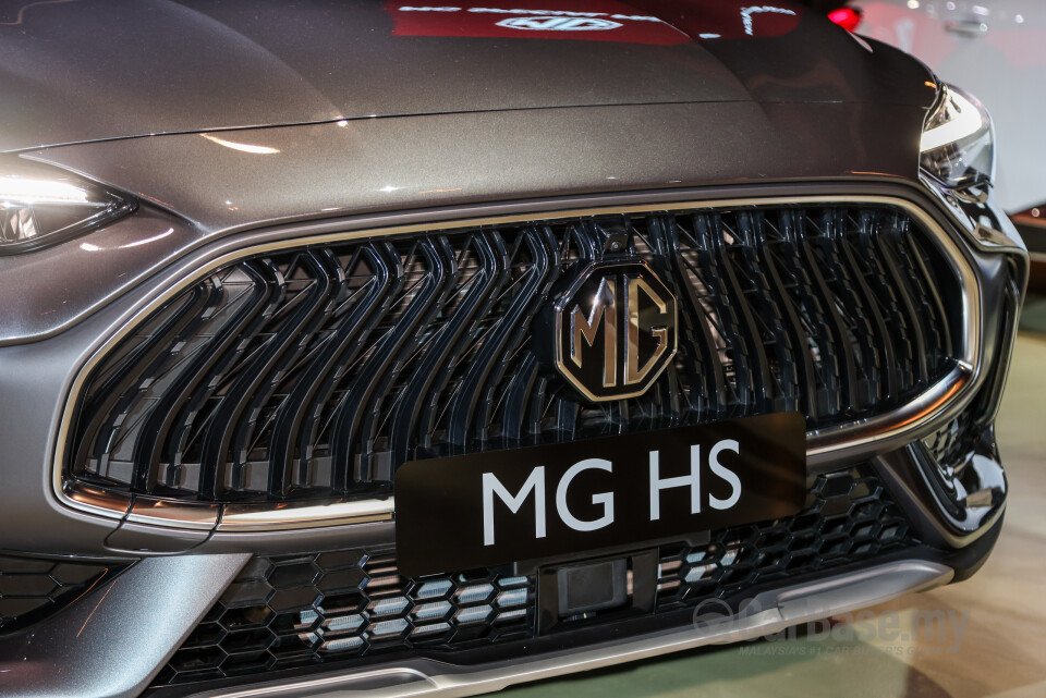 MG HS Mk1 Facelift (2024) Exterior
