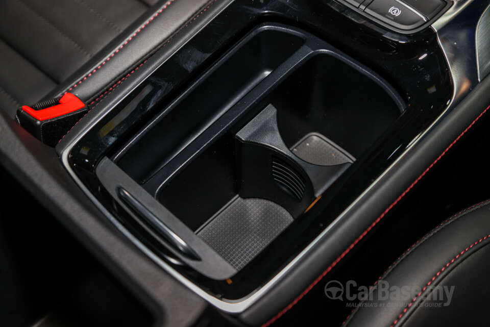MG HS Mk1 Facelift (2024) Interior