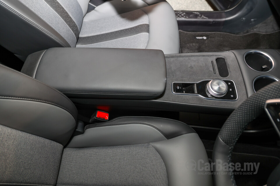 MG S5 ES34 (2025) Interior