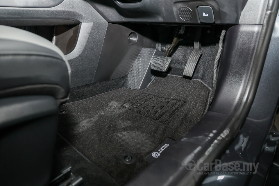 MG S5 ES34 (2025) Interior