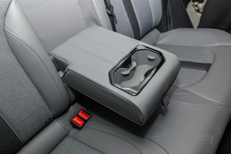 MG S5 ES34 (2025) Interior