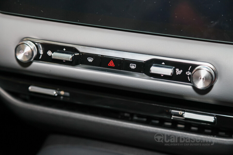 MG S5 ES34 (2025) Interior