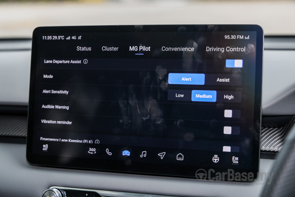 MG S5 ES34 (2025) Interior
