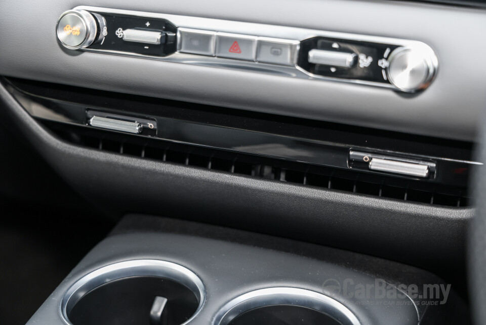 MG S5 ES34 (2025) Interior