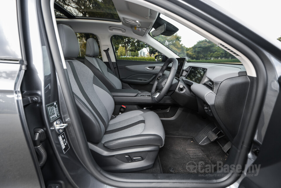 MG S5 ES34 (2025) Interior