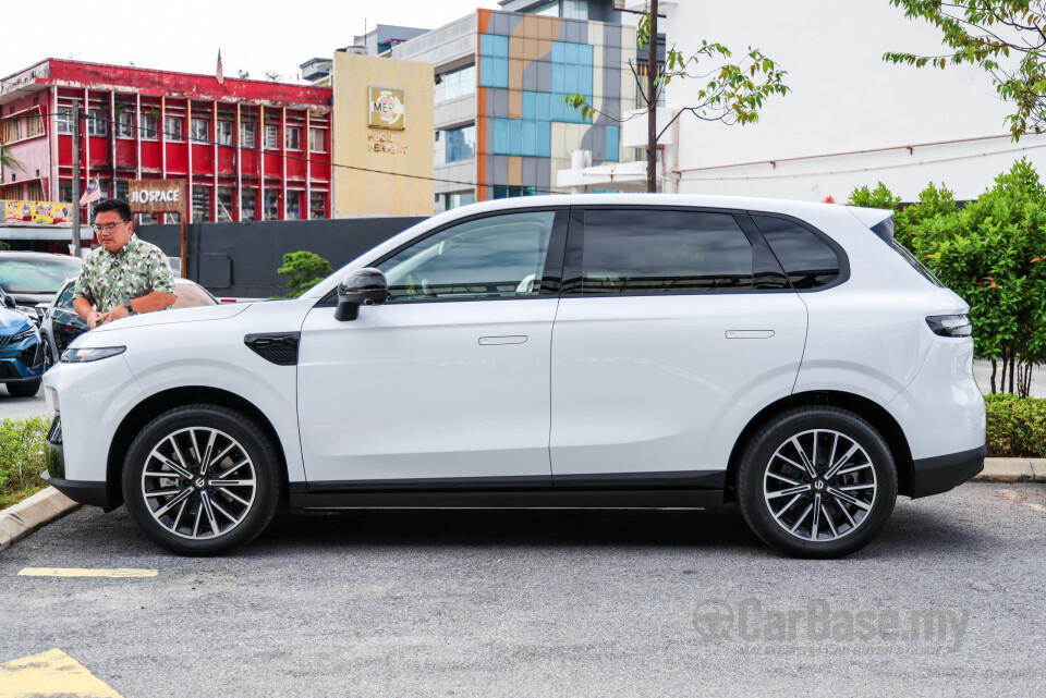 Leapmotor B10 Mk1 (2025) Exterior