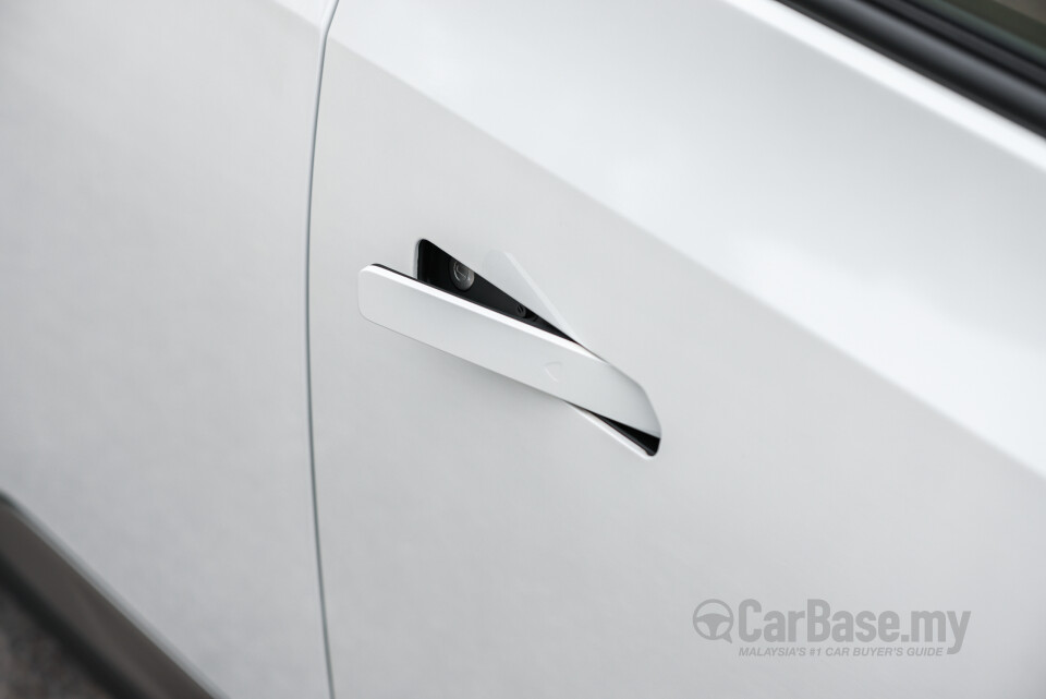 Aion Y Plus Mk1 (2024) Exterior