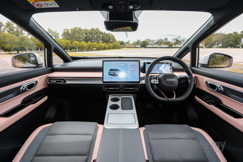 Aion Y Plus Mk1 (2024) Interior