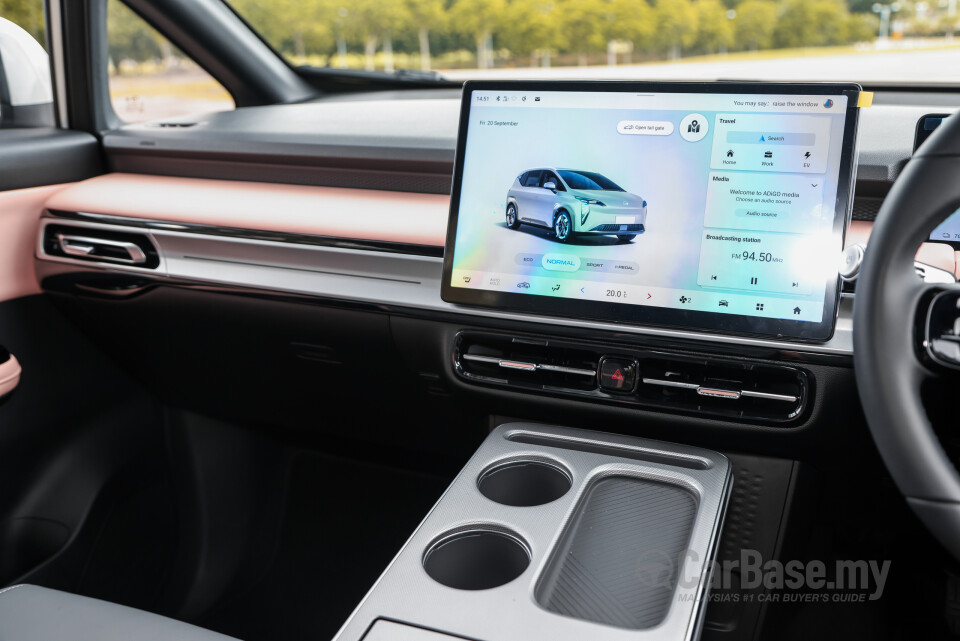 Aion Y Plus Mk1 (2024) Interior