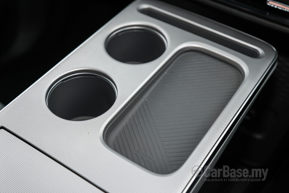 Aion Y Plus Mk1 (2024) Interior