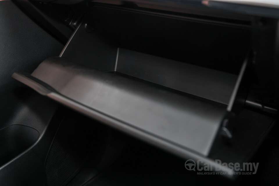 Aion Y Plus Mk1 (2024) Interior