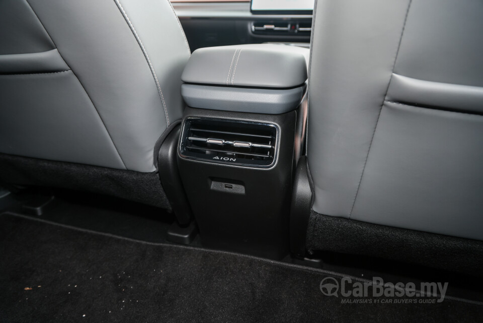 Aion Y Plus Mk1 (2024) Interior