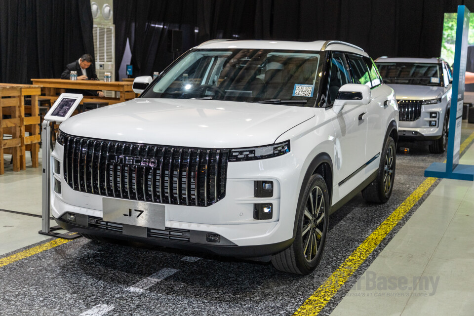 Omoda Jaecoo J7 Mk1 (2024) Exterior