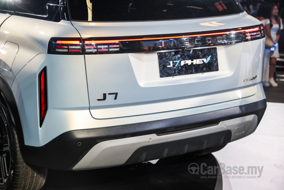 Omoda Jaecoo J7 Mk1 (2024) Exterior