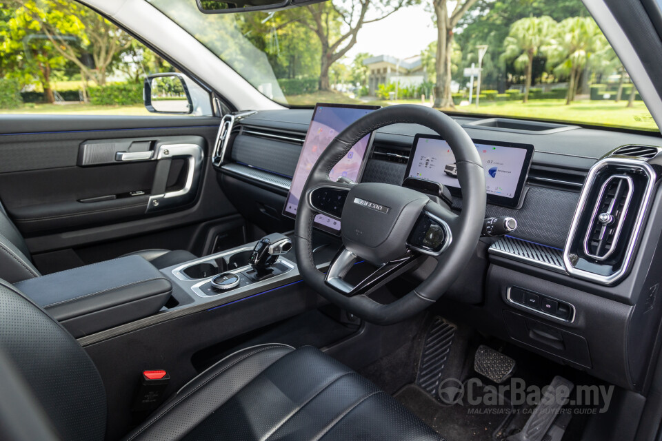 Omoda Jaecoo J7 Mk1 (2024) Interior