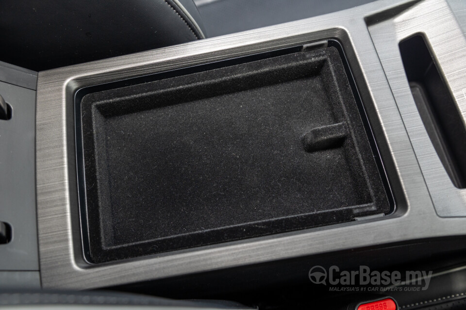 Omoda Jaecoo J7 Mk1 (2024) Interior