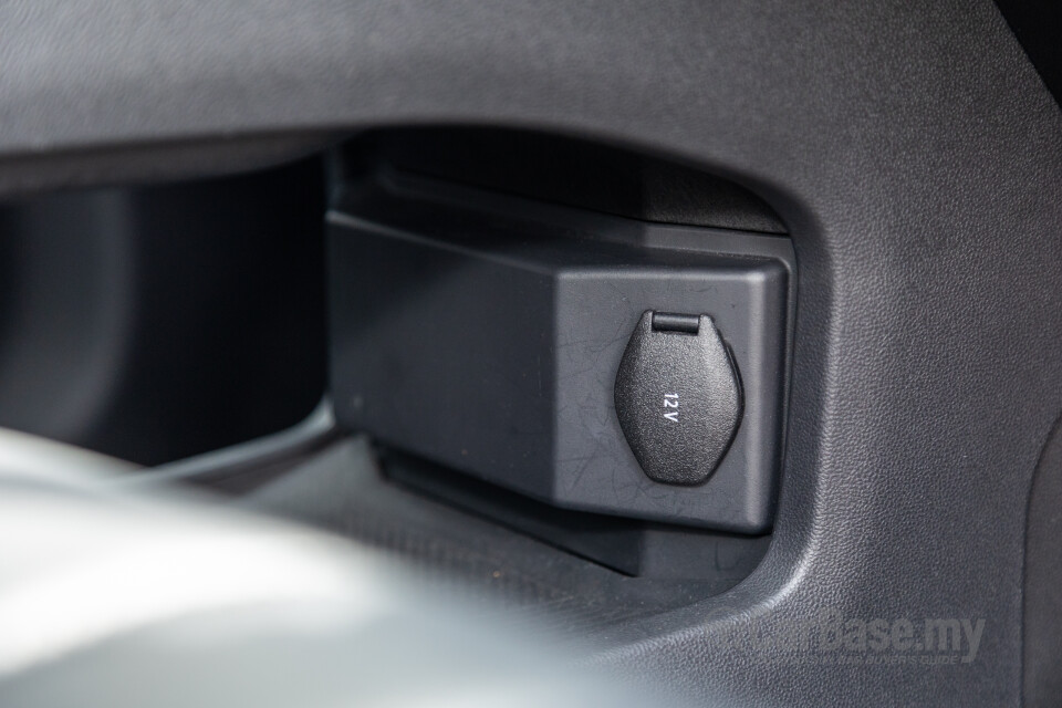 Omoda Jaecoo J7 Mk1 (2024) Interior