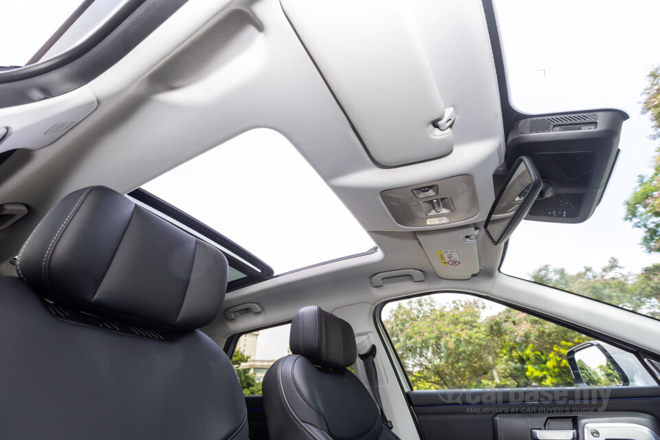Omoda Jaecoo J7 Mk1 (2024) Interior
