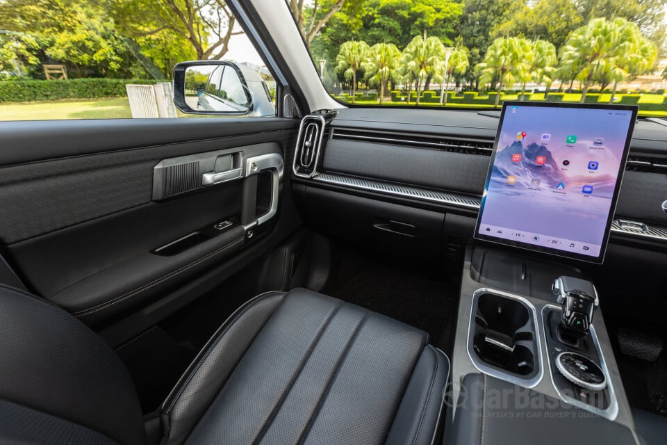 Omoda Jaecoo J7 Mk1 (2024) Interior