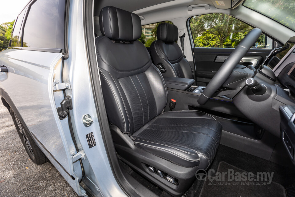 Omoda Jaecoo J7 Mk1 (2024) Interior