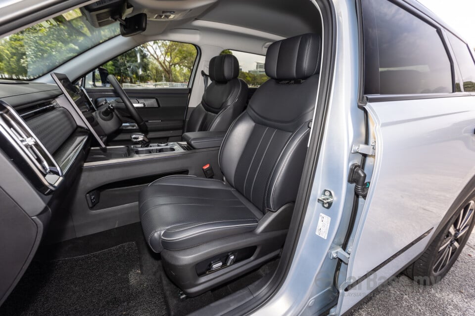 Omoda Jaecoo J7 Mk1 (2024) Interior