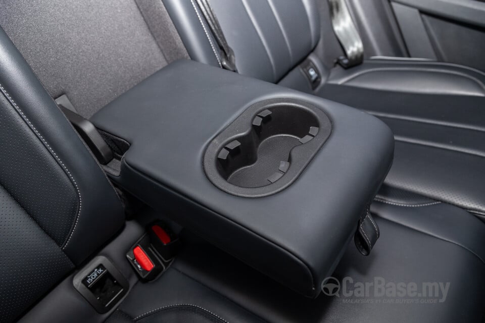 Omoda Jaecoo J7 Mk1 (2024) Interior