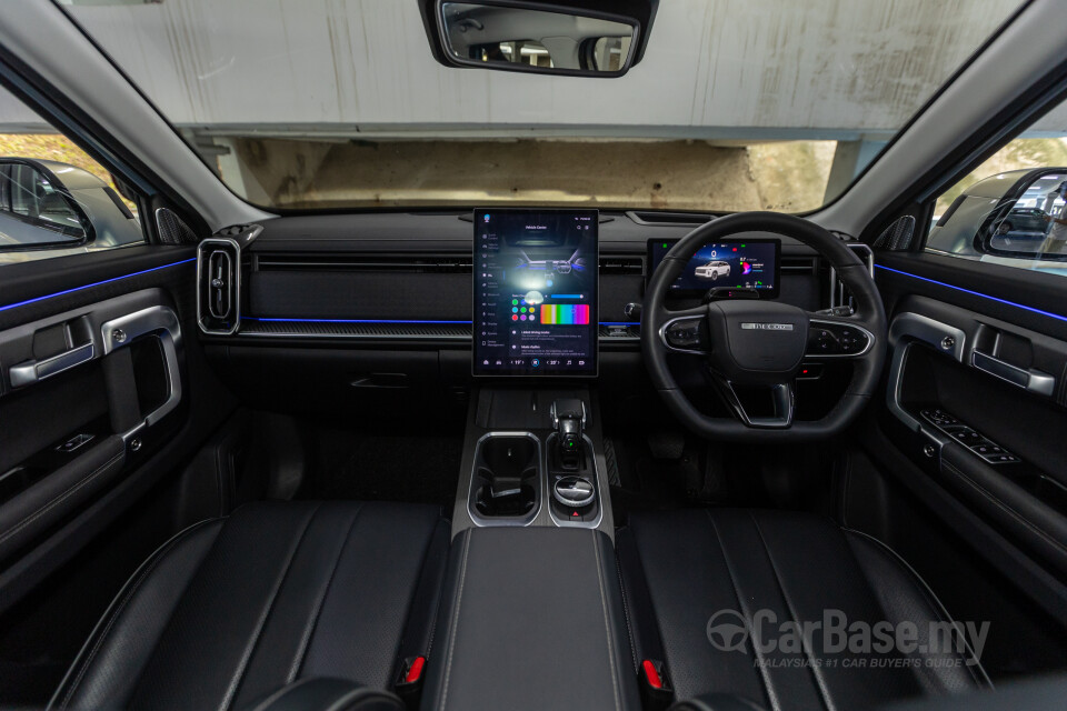 Omoda Jaecoo J7 Mk1 (2024) Interior