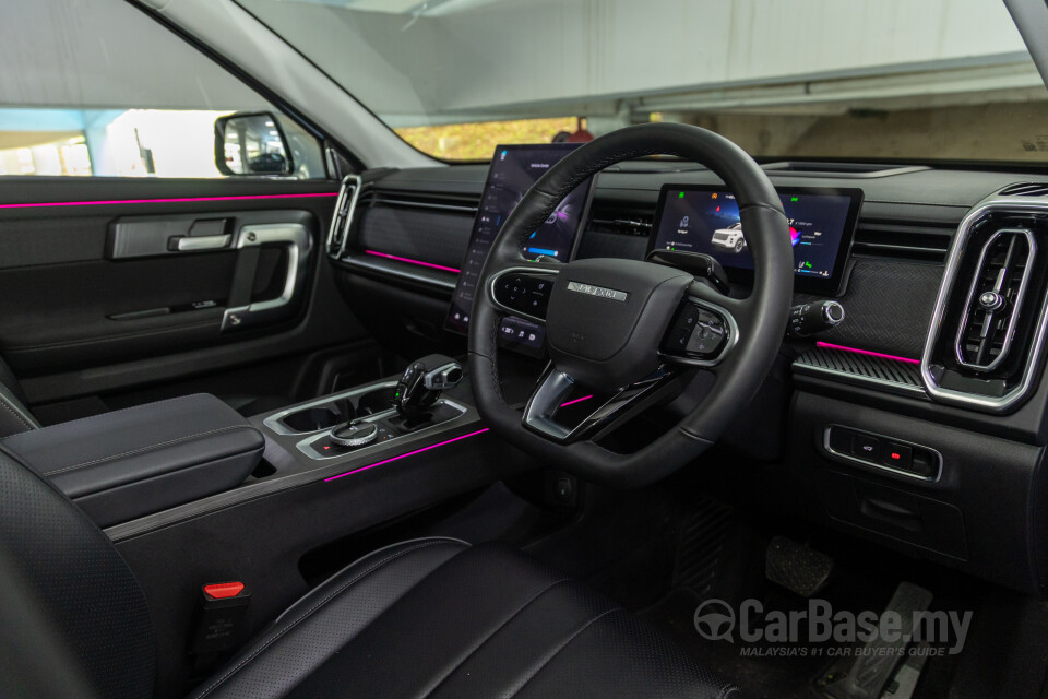 Omoda Jaecoo J7 Mk1 (2024) Interior