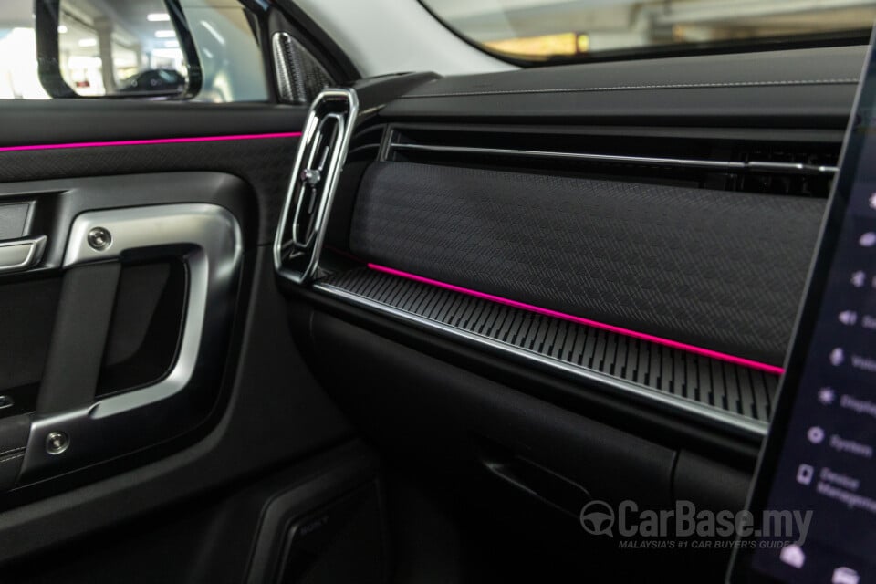 Omoda Jaecoo J7 Mk1 (2024) Interior