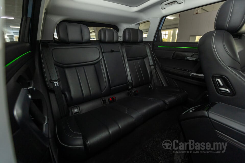 Omoda Jaecoo J7 Mk1 (2024) Interior