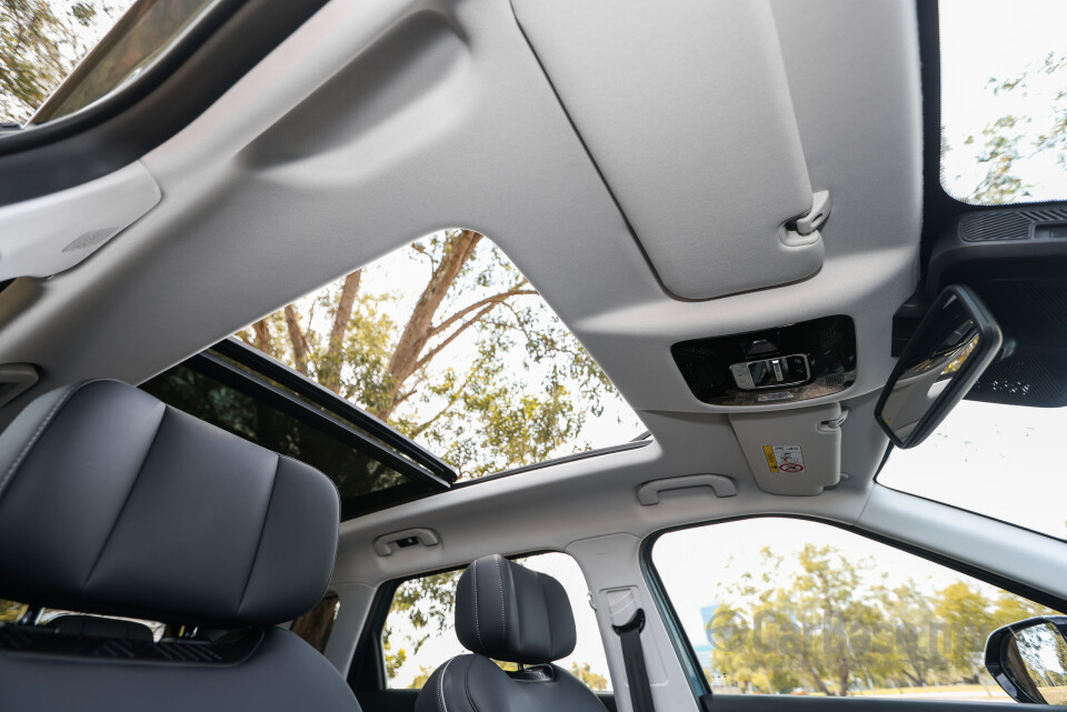 Omoda Jaecoo J7 Mk1 (2024) Interior