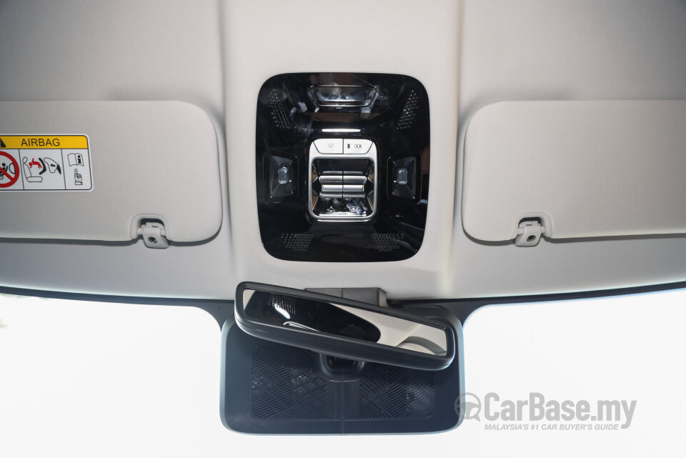 Omoda Jaecoo J7 Mk1 (2024) Interior