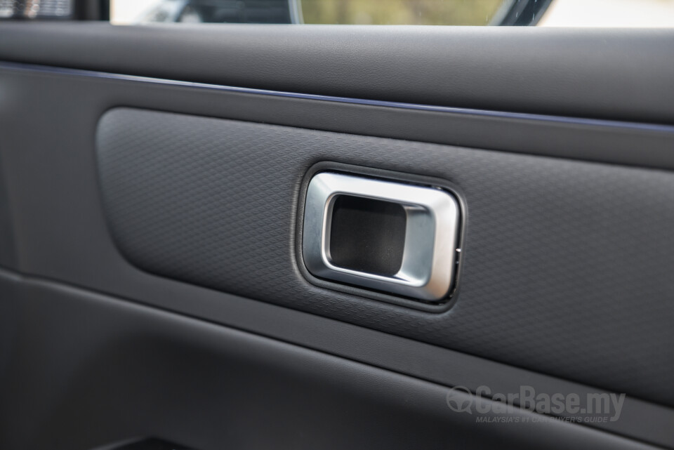 Omoda Jaecoo J7 Mk1 (2024) Interior