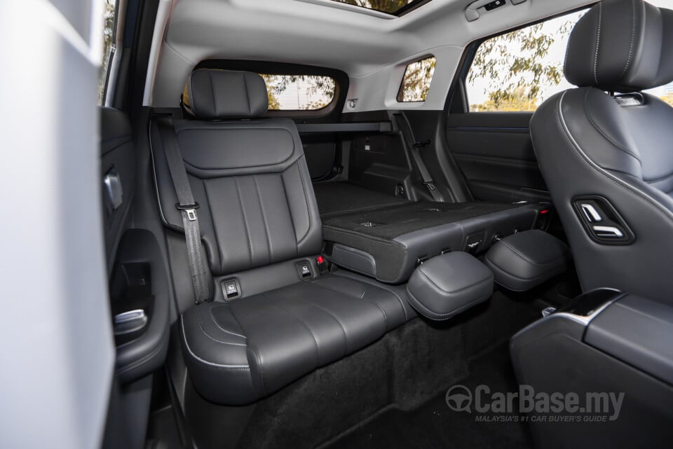 Omoda Jaecoo J7 Mk1 (2024) Interior