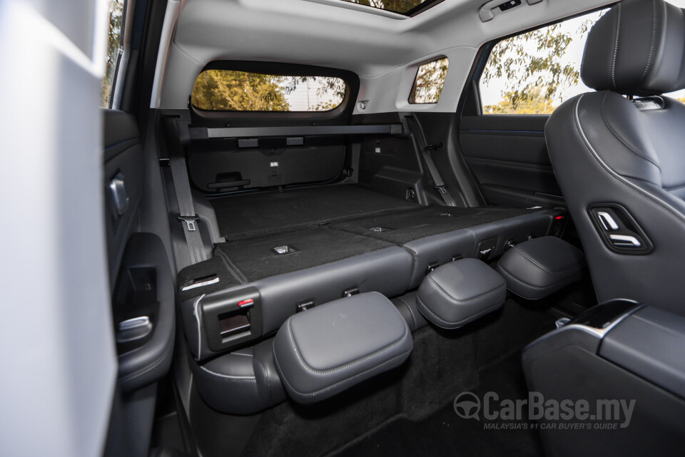 Omoda Jaecoo J7 Mk1 (2024) Interior