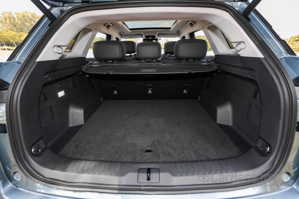 Omoda Jaecoo J7 Mk1 (2024) Interior