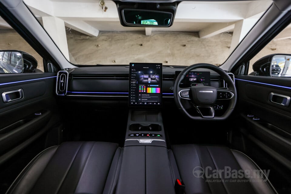 Omoda Jaecoo J7 Mk1 (2024) Interior