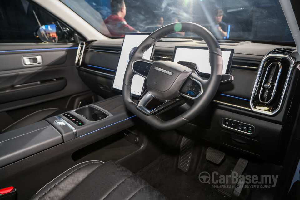 Omoda Jaecoo J7 Mk1 (2024) Interior
