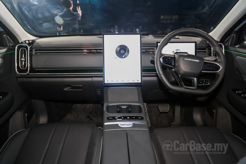 Omoda Jaecoo J7 Mk1 (2024) Interior