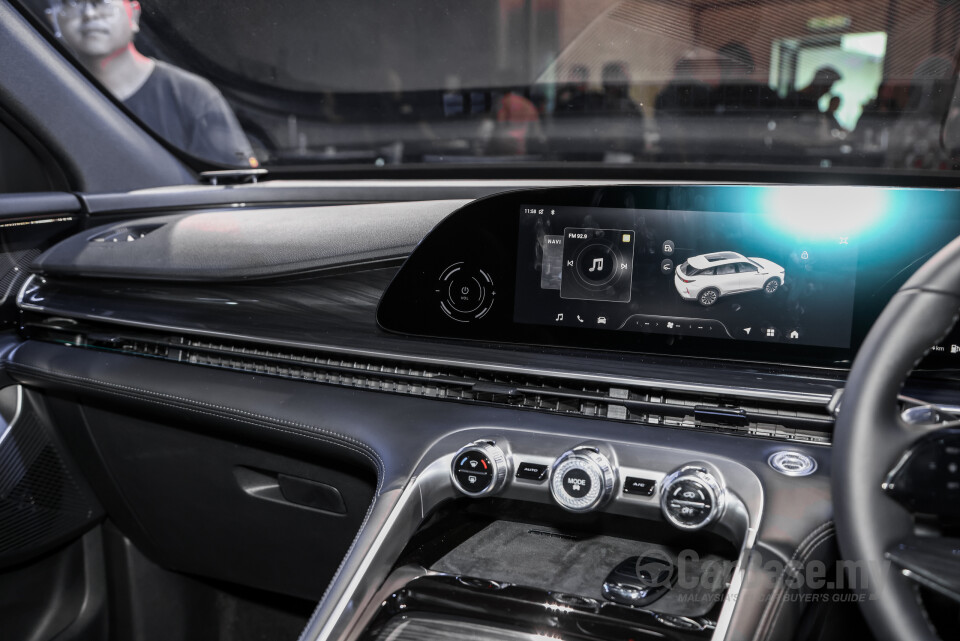 Omoda Jaecoo C9 Mk1 (2024) Interior