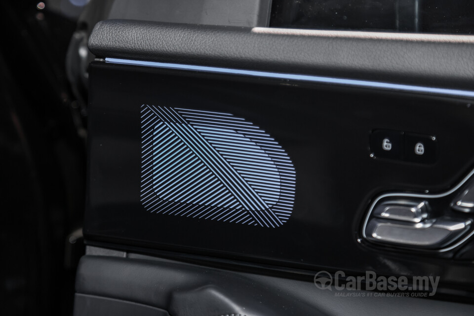 Omoda Jaecoo C9 Mk1 (2024) Interior